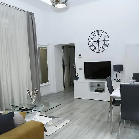 Duomo Platinum Apartmán *