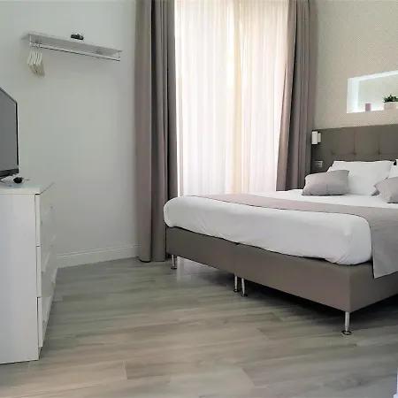 Duomo Platinum * Naples