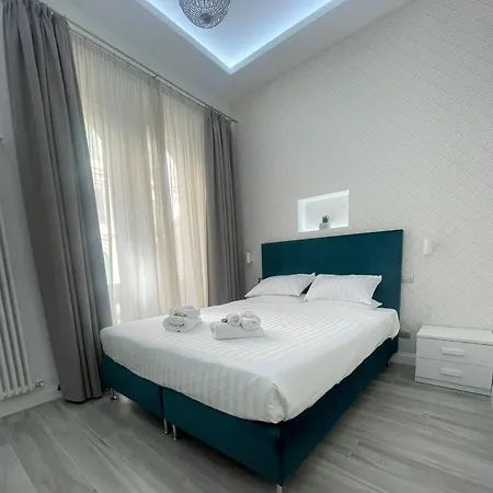 Duomo Platinum Apartment Naples