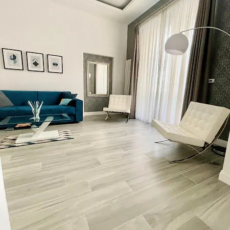 Duomo Platinum Apartment Naples