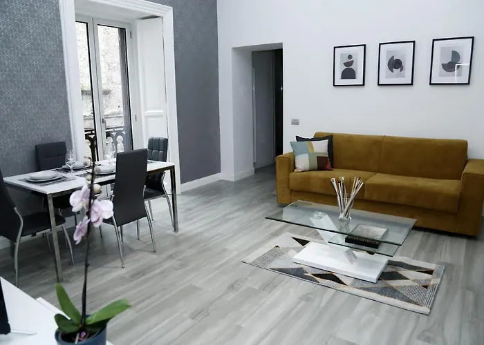 Duomo Platinum * Naples