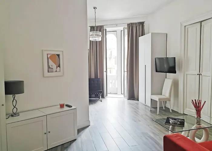 Duomo Platinum Apartment Naples